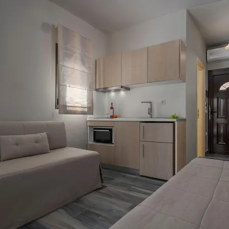 Alkioni By The Sea Apartment Siviri