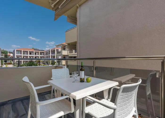 Alkioni By The Sea Siviri